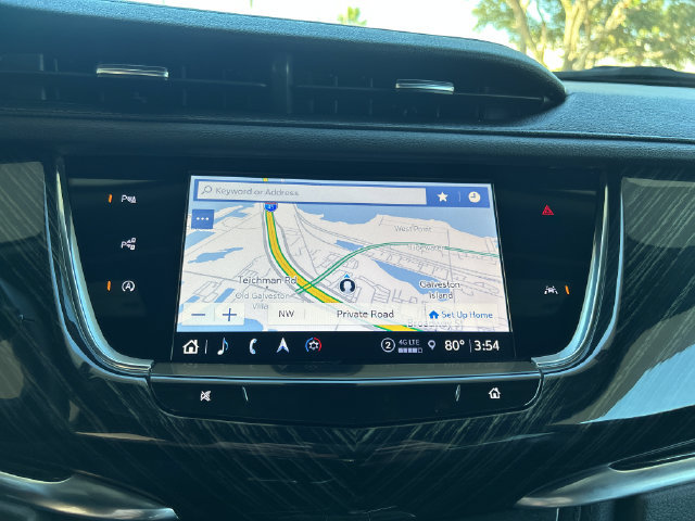 Used 2025 Cadillac XT6 Premium Luxury w/ Technology Package FWD image 23