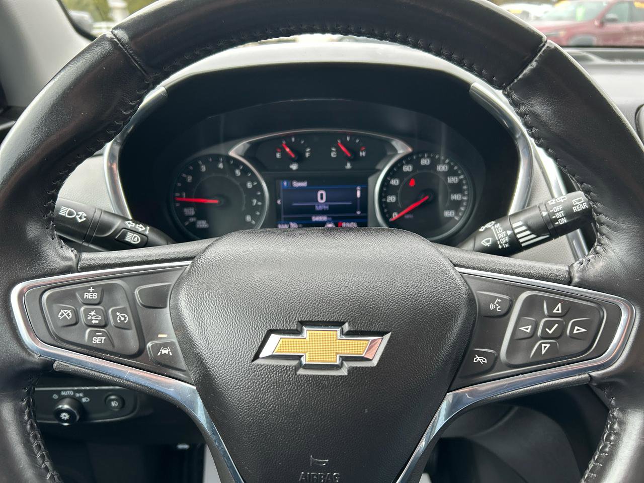 Used 2020 Chevrolet Equinox LT w/ Driver Convenience Package image 12