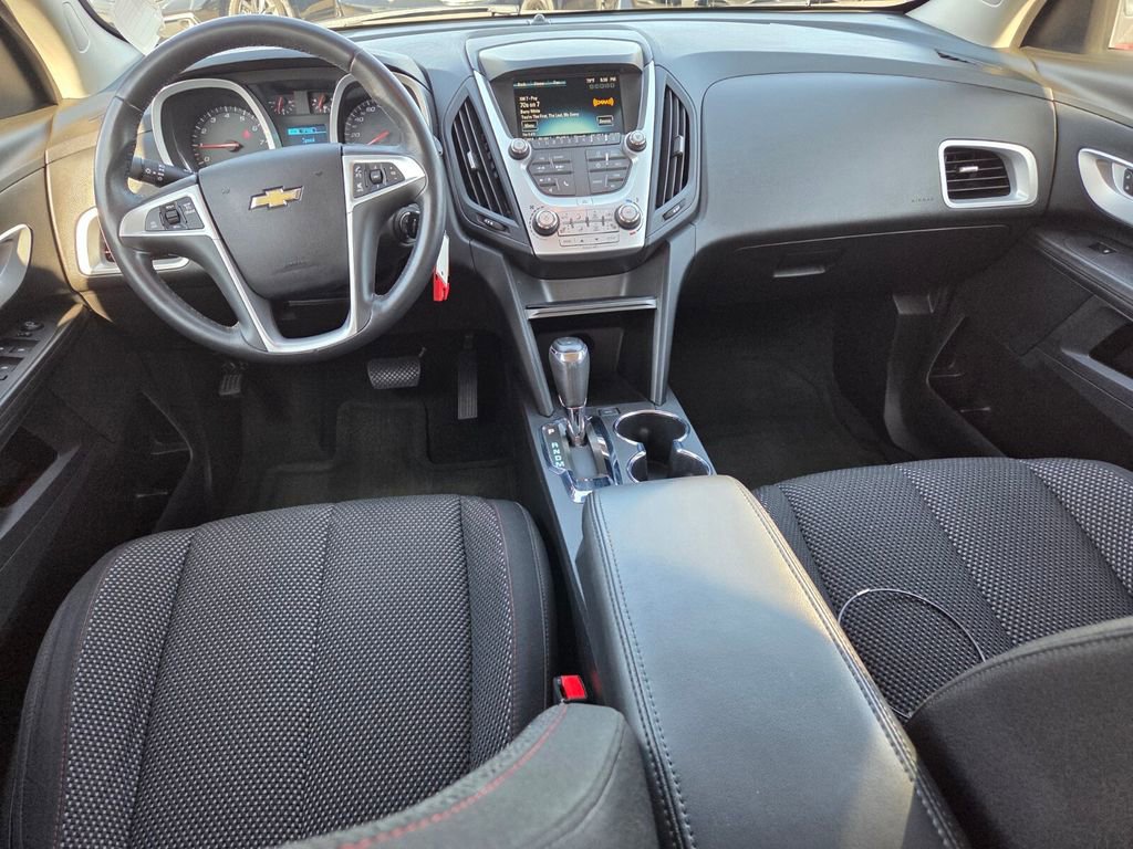 Certified 2017 Chevrolet Equinox LT w/ Convenience Package FWD image 8