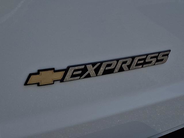 New 2026 Chevrolet Express 2500 w/ Driver Convenience Package RWD image 11