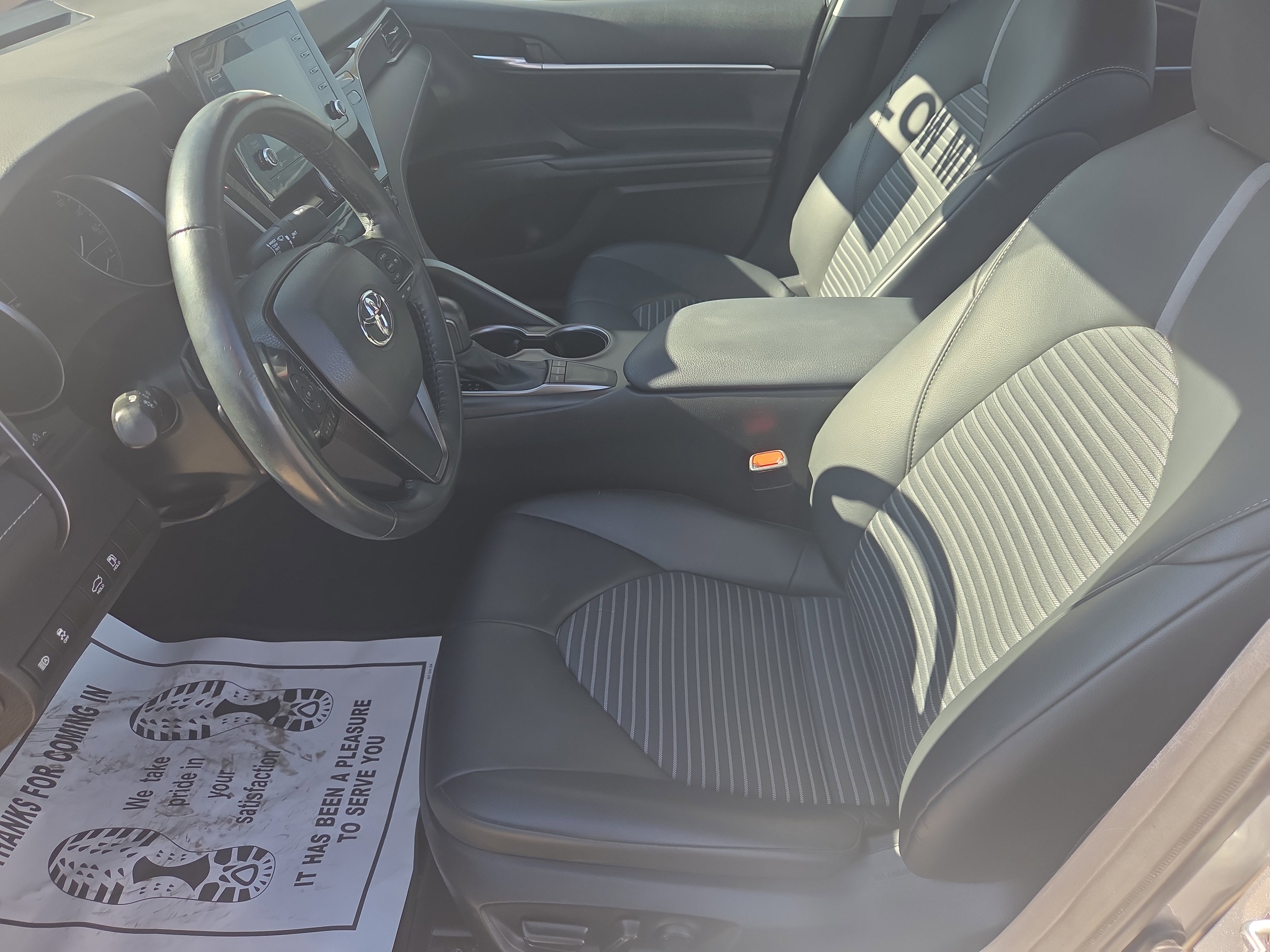 Used 2023 Toyota Camry SE w/ Convenience Package FWD image 12
