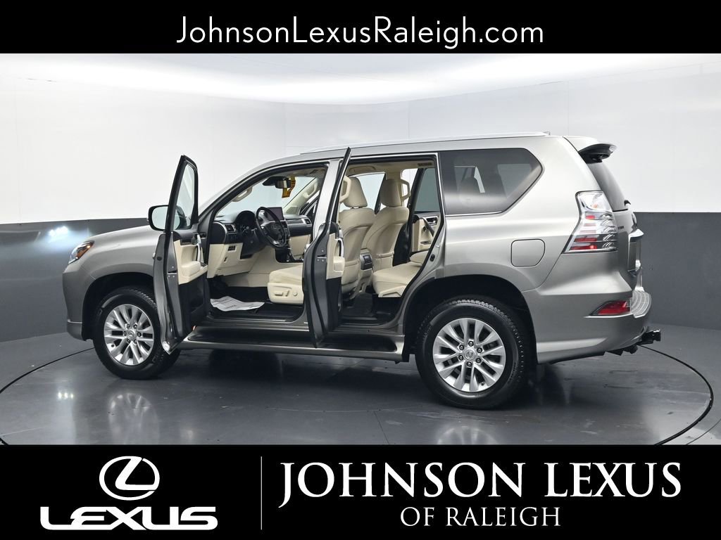 Used 2023 Lexus GX 460 Premium w/ Premium Plus Package AWD/4WD image 38
