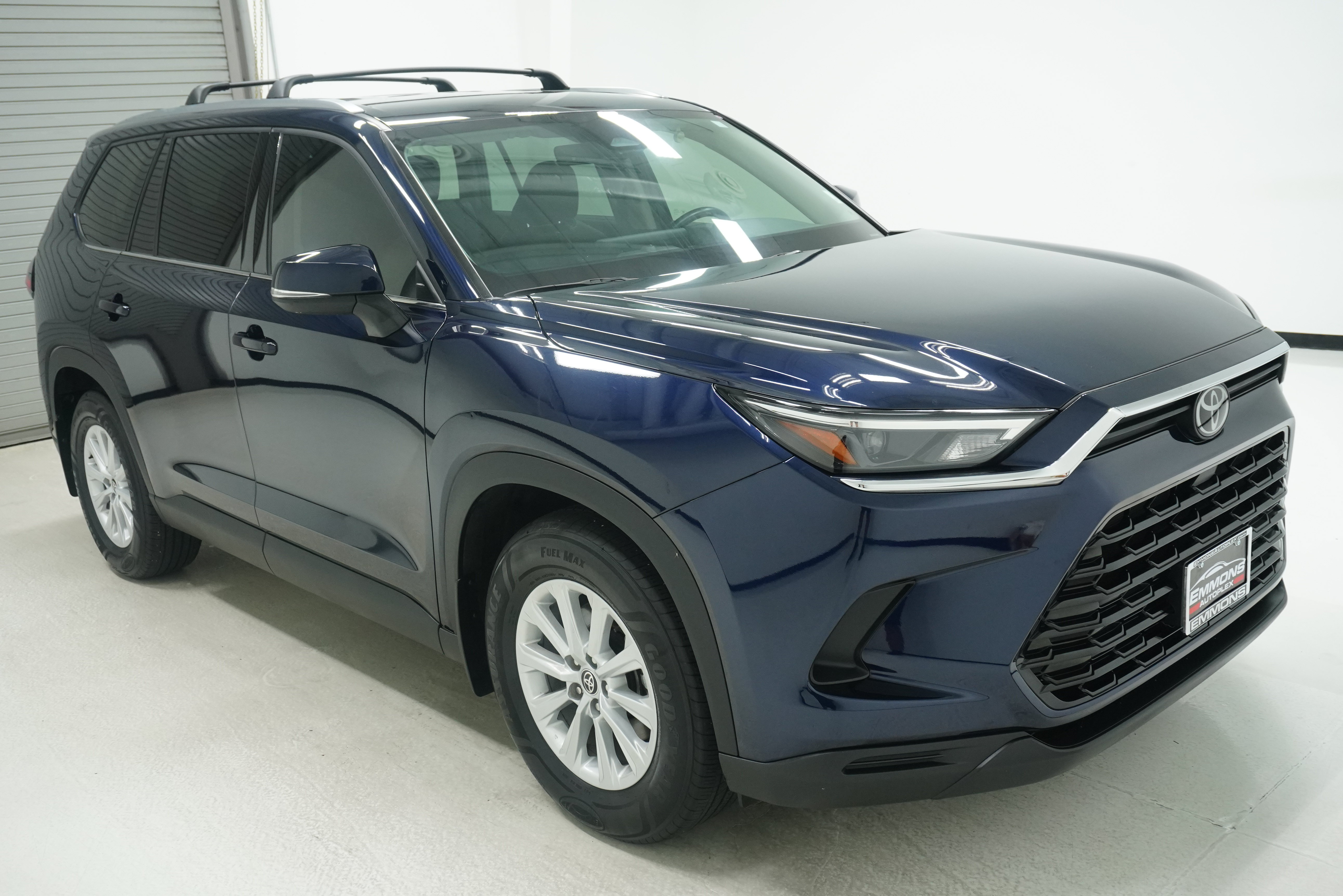 Used 2024 Toyota Grand Highlander FWD image 3