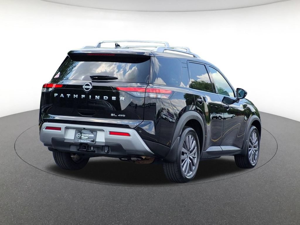 Used 2024 Nissan Pathfinder SL w/ SL Premium Package AWD/4WD image 5