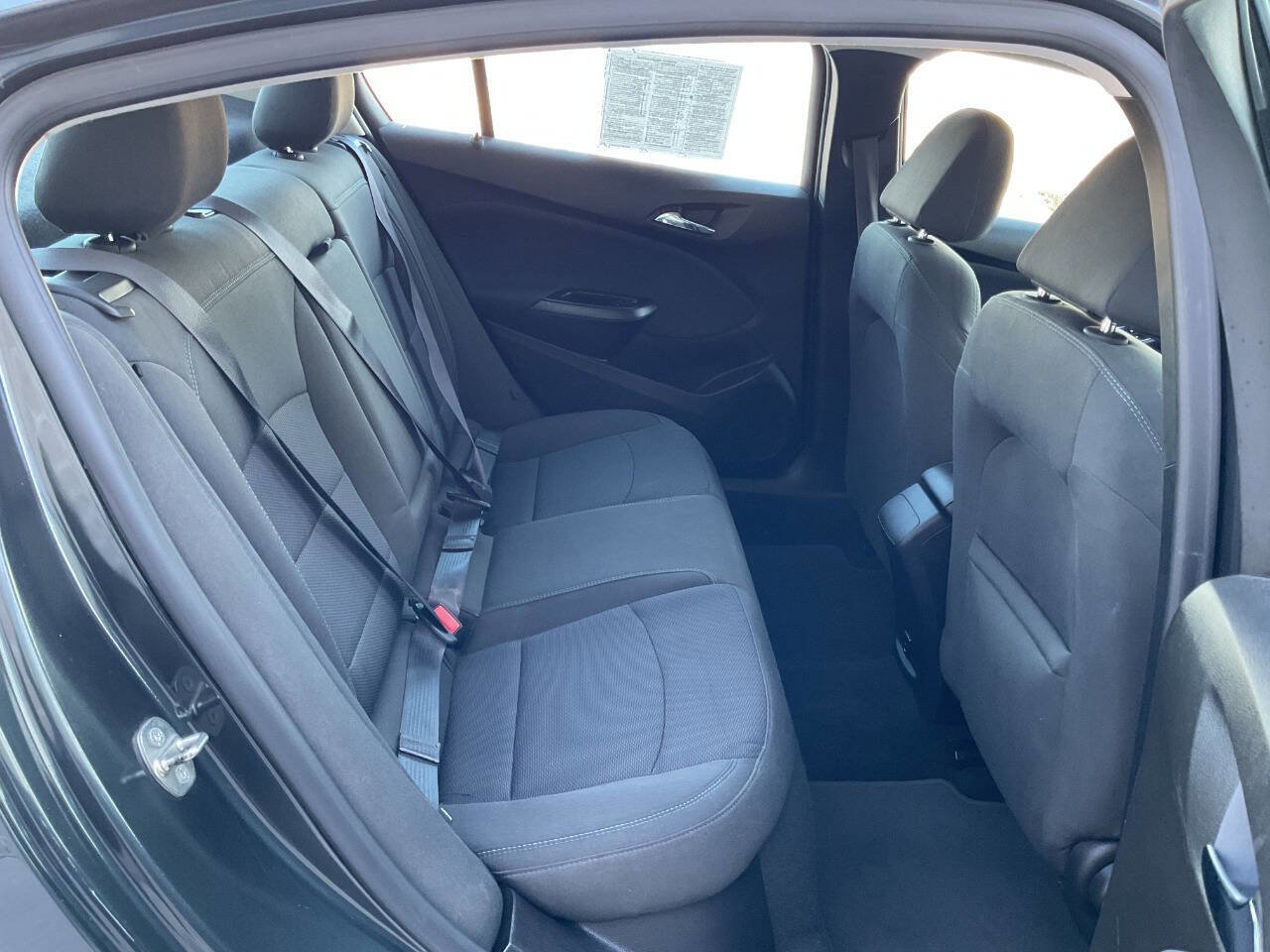 Used 2017 Chevrolet Cruze LT FWD image 33