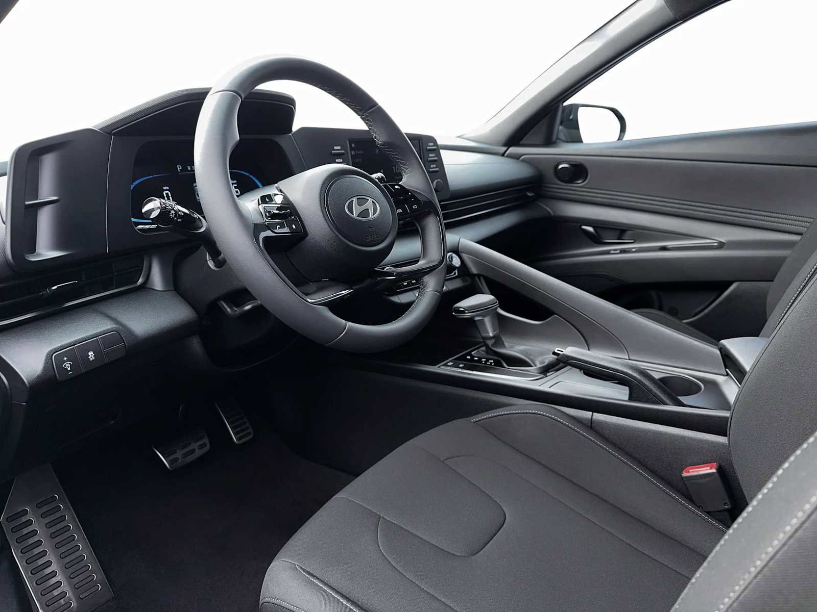 New 2026 Hyundai Elantra Sport w/ Cargo Package FWD image 14