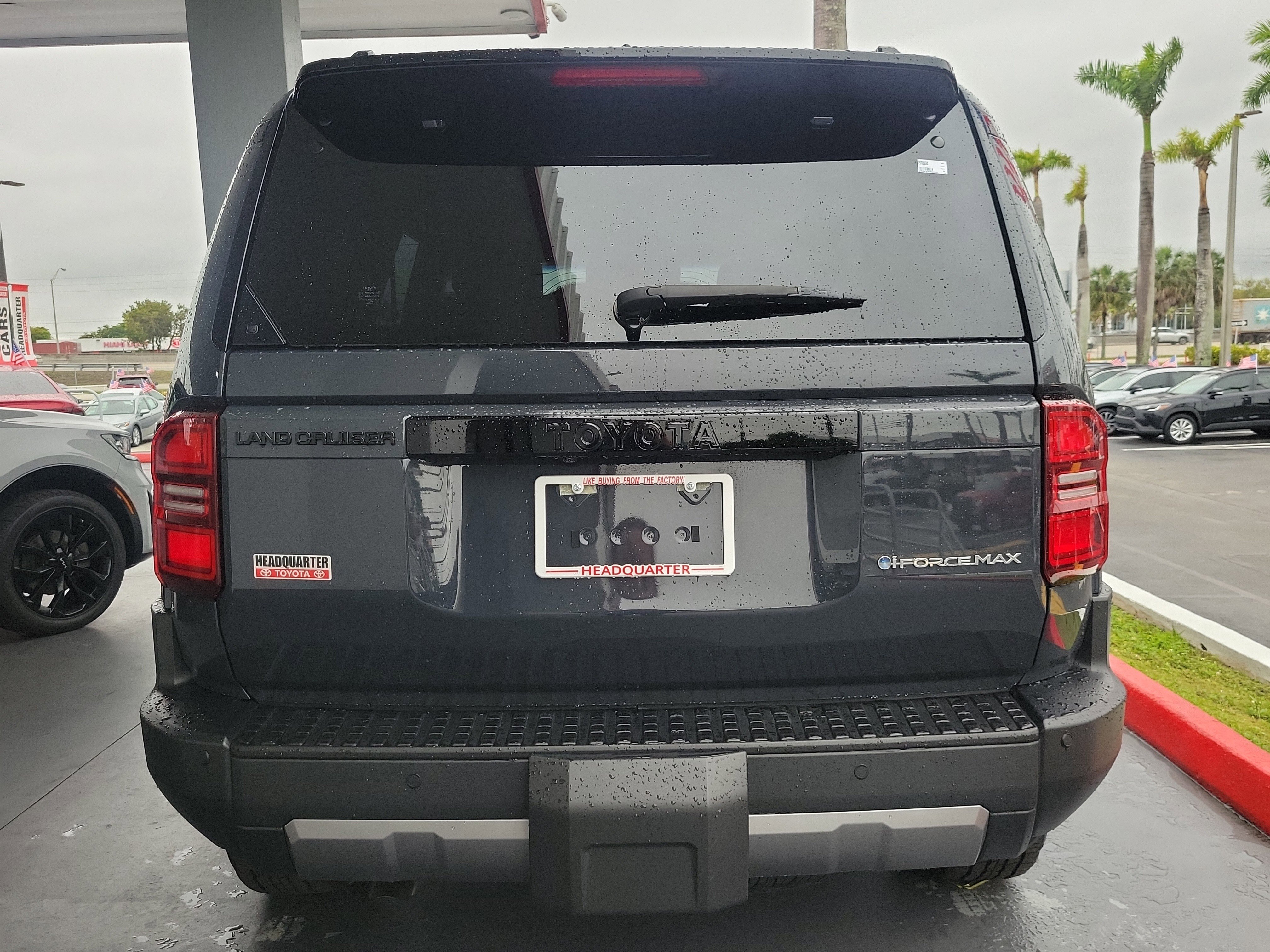 Used 2024 Toyota Land Cruiser w/ Premium Package image 9