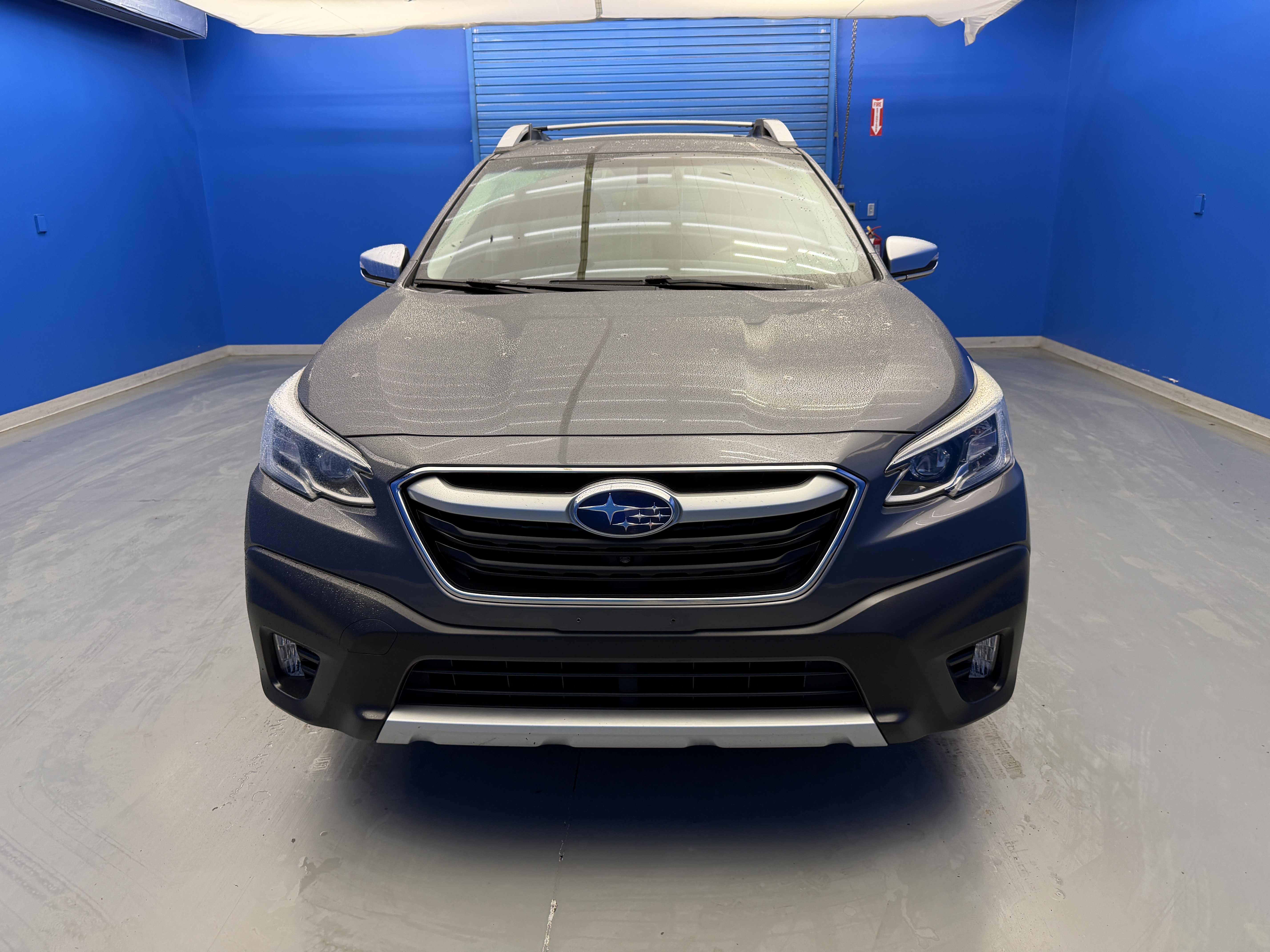 Used 2020 Subaru Outback Touring XT AWD/4WD image 3