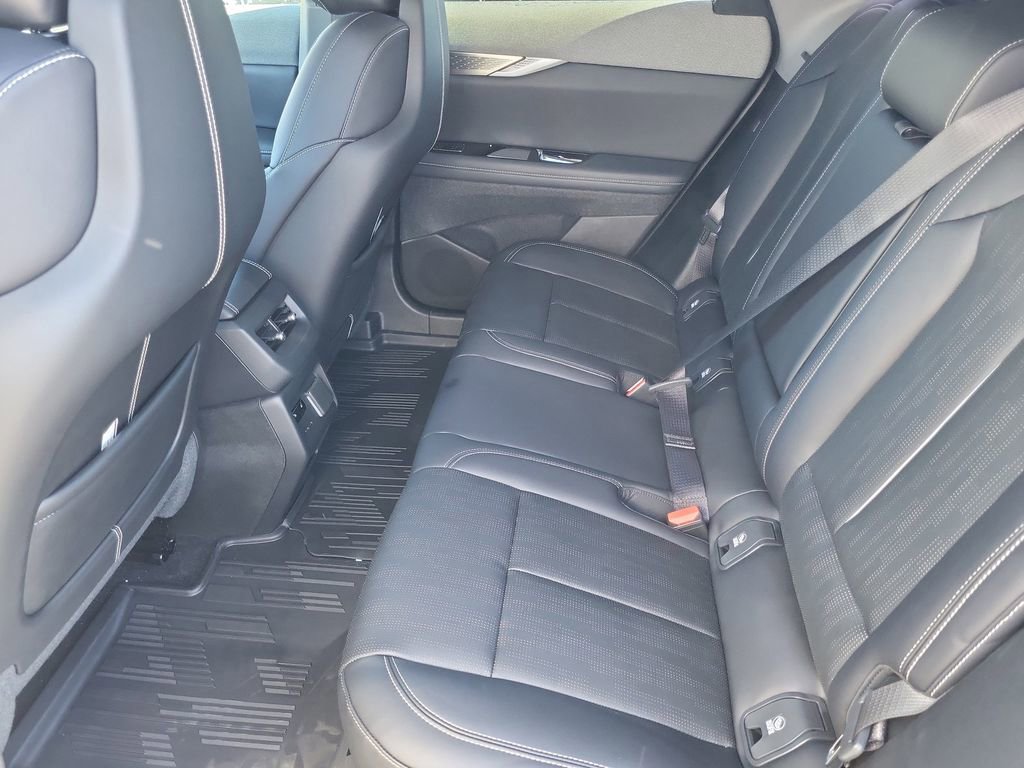 New 2026 Cadillac Optiq Sport 2 w/ LPO, Floor Liner Package image 21