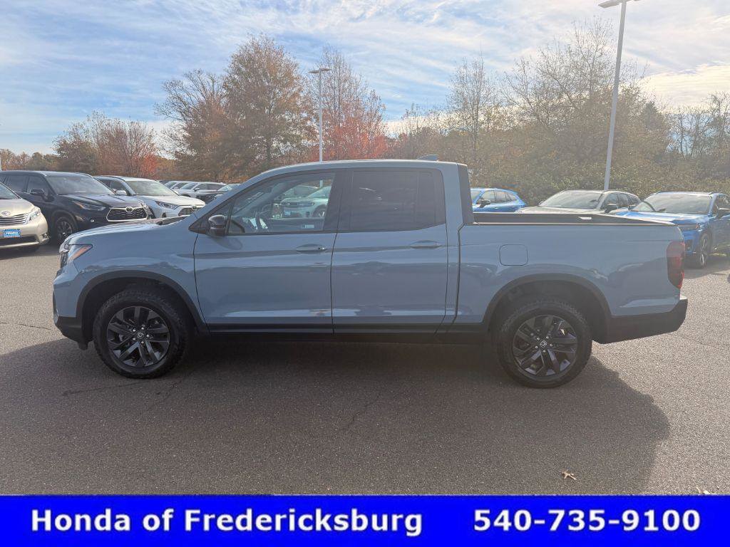 Certified 2025 Honda Ridgeline Sport image 3