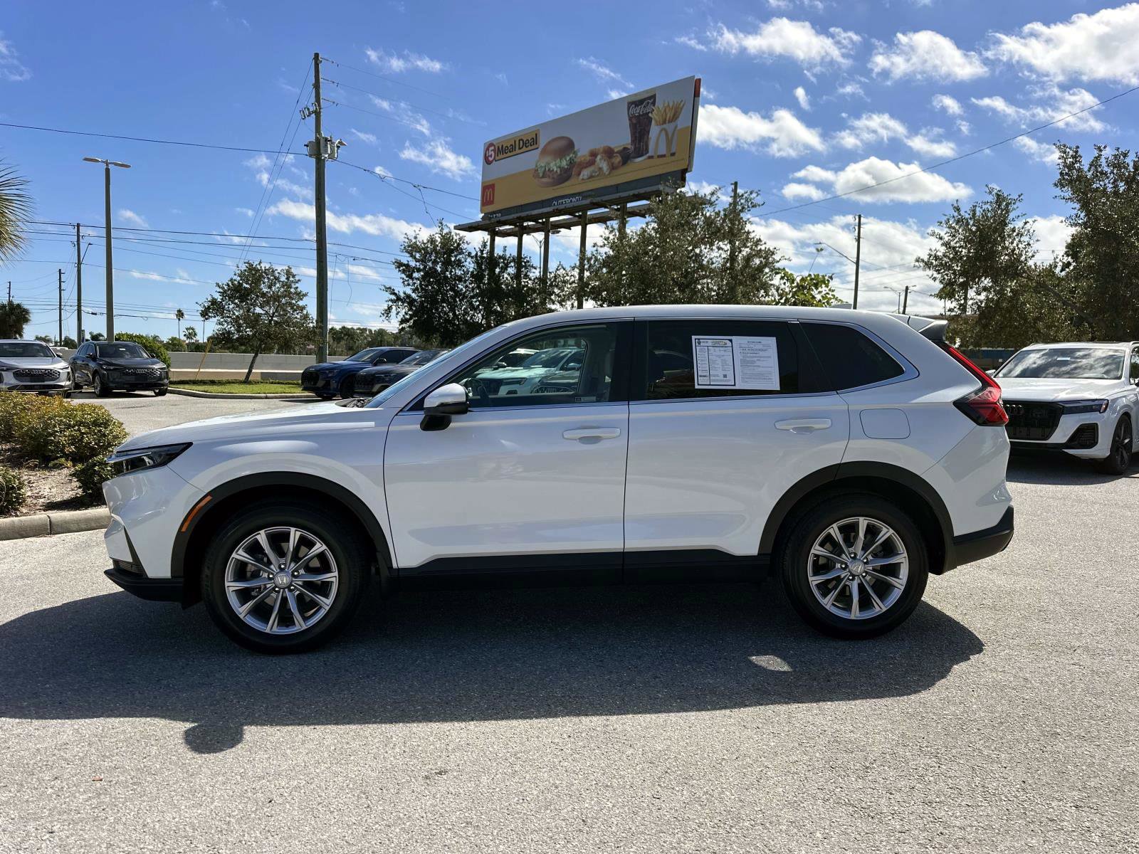 Used 2024 Honda CR-V EX-L image 4