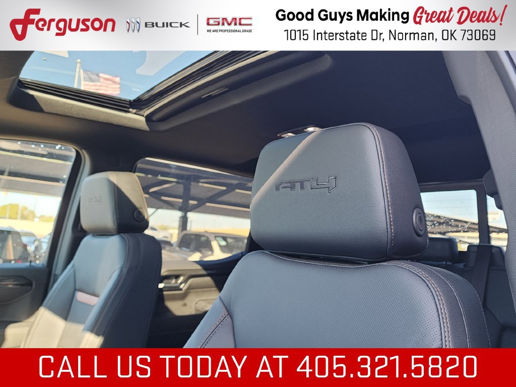 New 2026 GMC Sierra 1500 AT4 w/ AT4 Premium Package AWD/4WD image 18