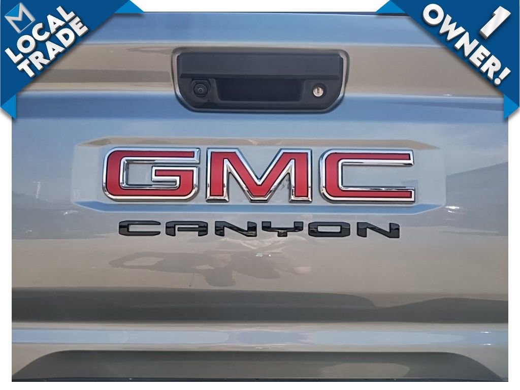 Used 2025 GMC Canyon AT4 w/ Nightfall Edition AWD/4WD image 11