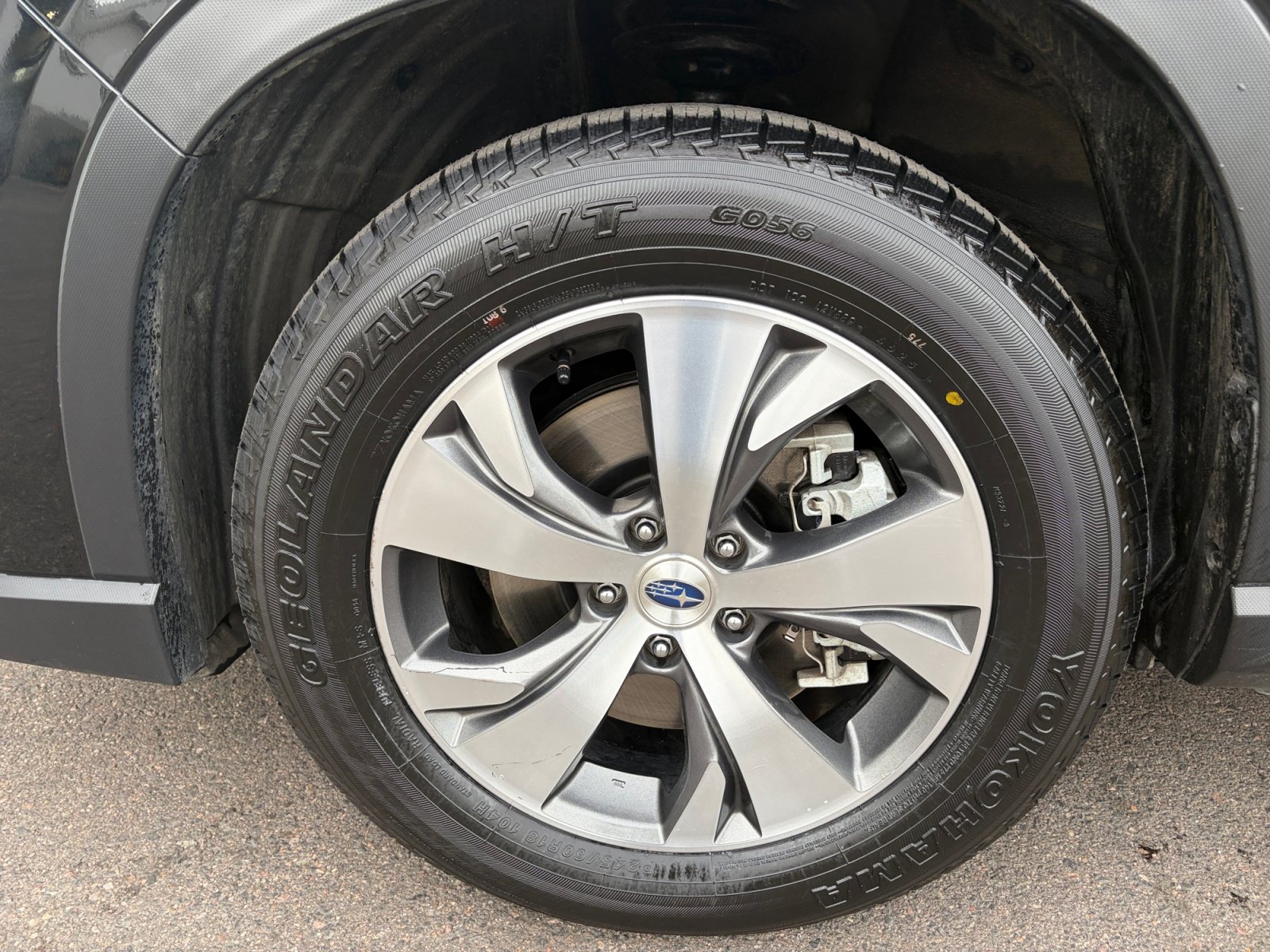 Used 2023 Subaru Ascent Premium w/ Convenience Package AWD/4WD image 10