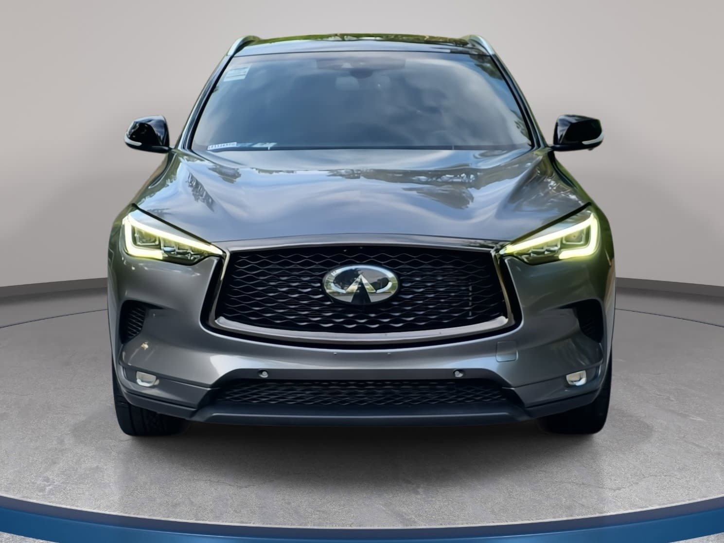 Used 2020 INFINITI QX50 Essential w/ Edition 30 Package FWD image 2