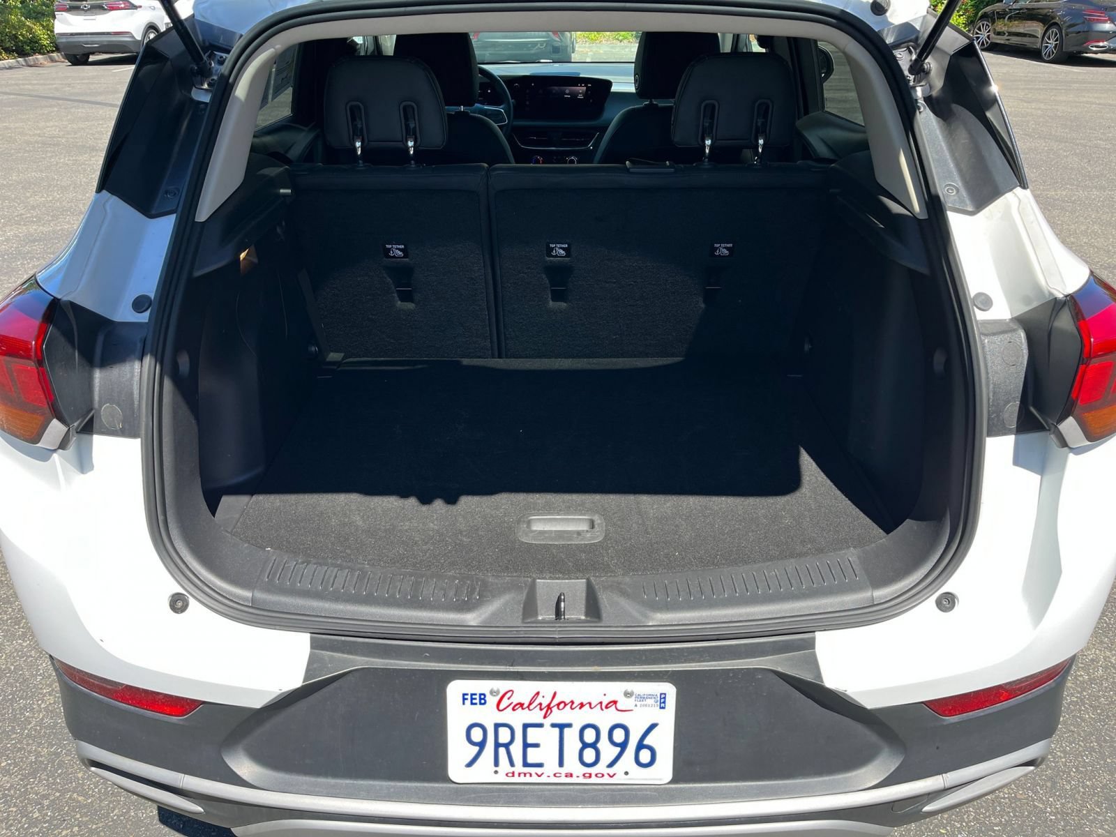 Used 2025 Buick Encore GX Preferred FWD image 30