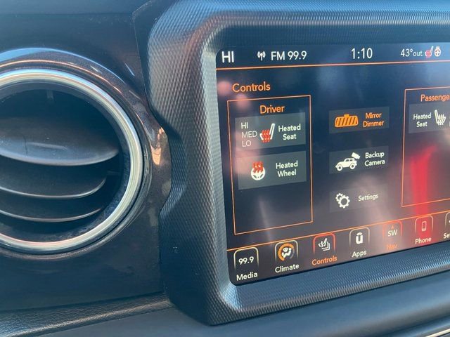 Used 2021 Jeep Wrangler Unlimited Sahara image 5