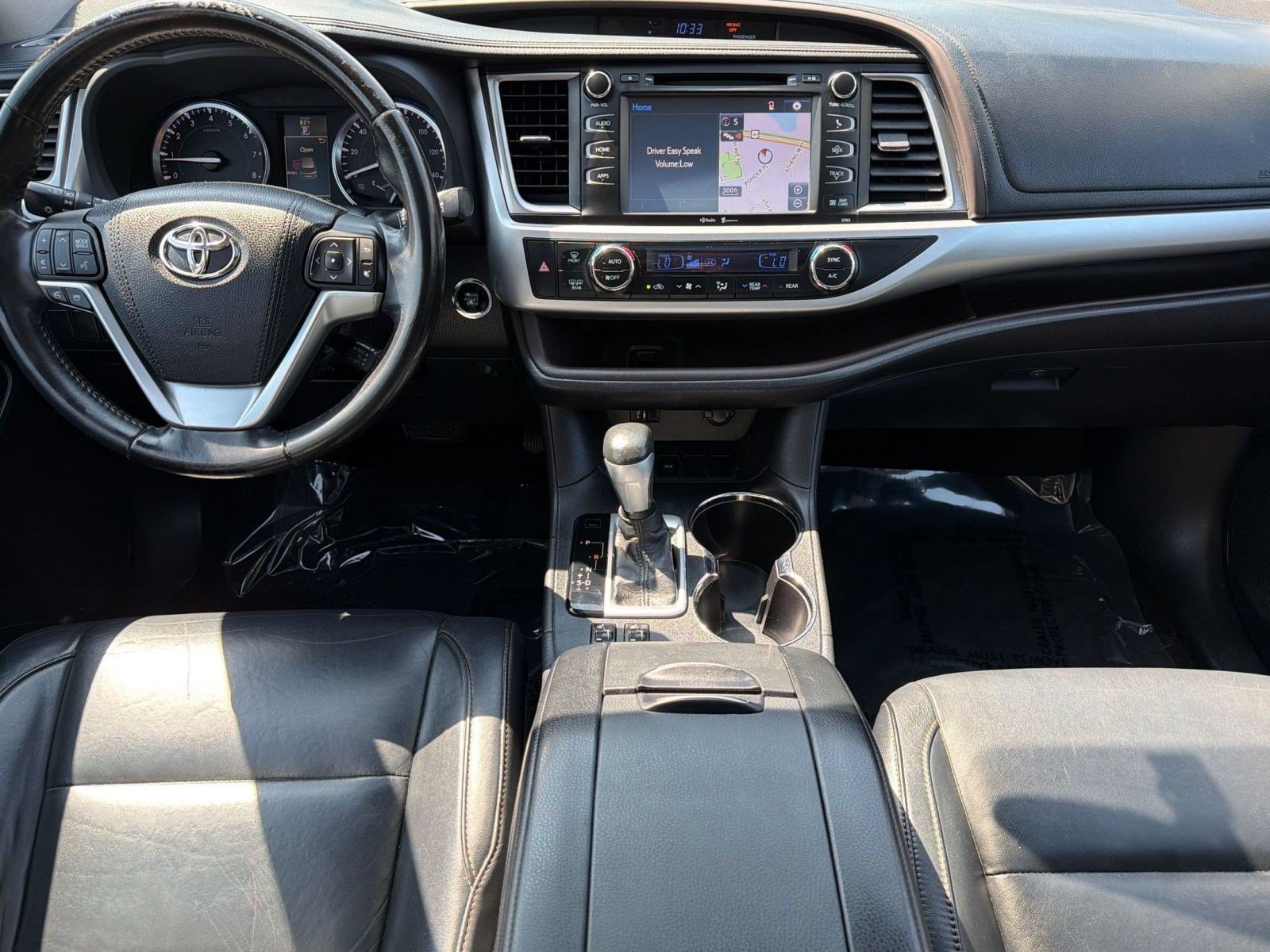 Used 2015 Toyota Highlander XLE FWD image 15