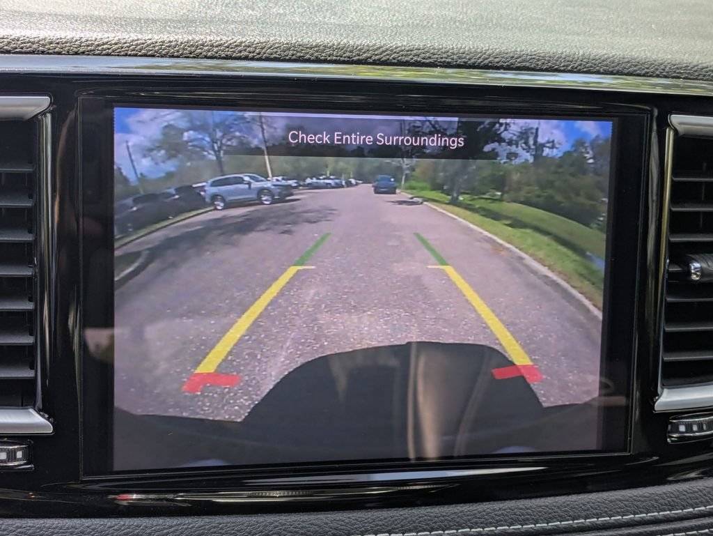 Used 2025 Chrysler Pacifica Limited FWD image 21