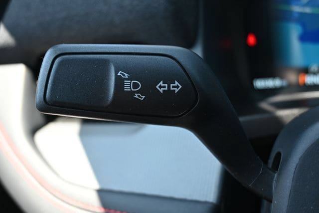 Used 2025 Ford Explorer ST AWD/4WD image 42