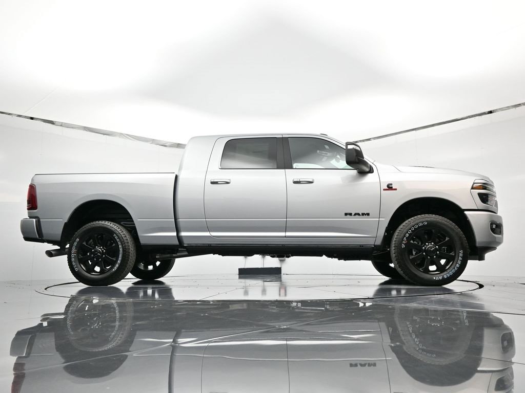 New 2026 RAM 2500 Laramie AWD/4WD image 42