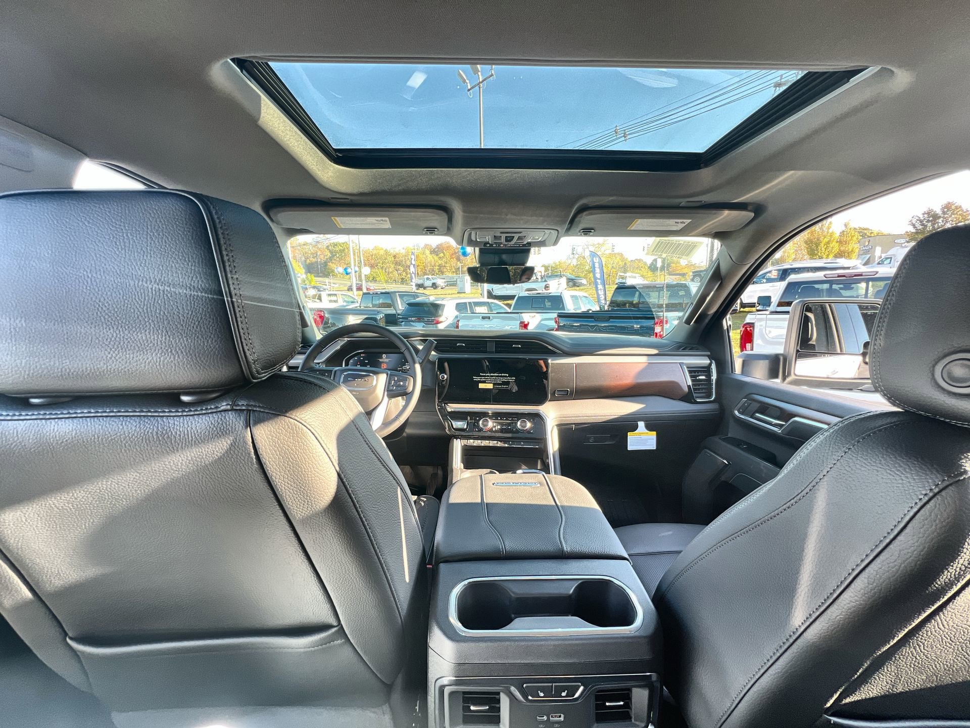New 2026 GMC Sierra 2500 Denali w/ Denali Reserve Package image 31