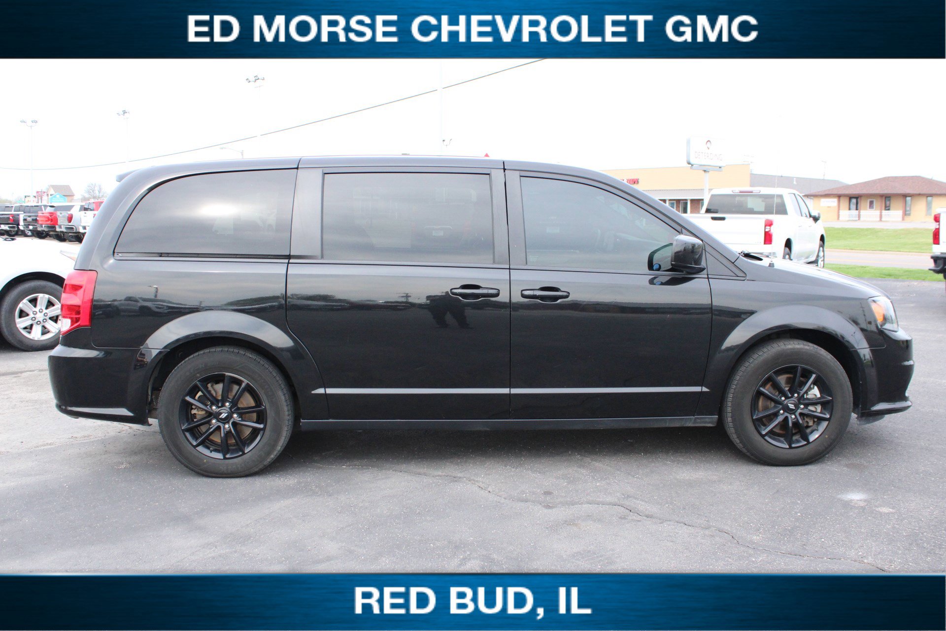 Used 2020 Dodge Grand Caravan GT image 2