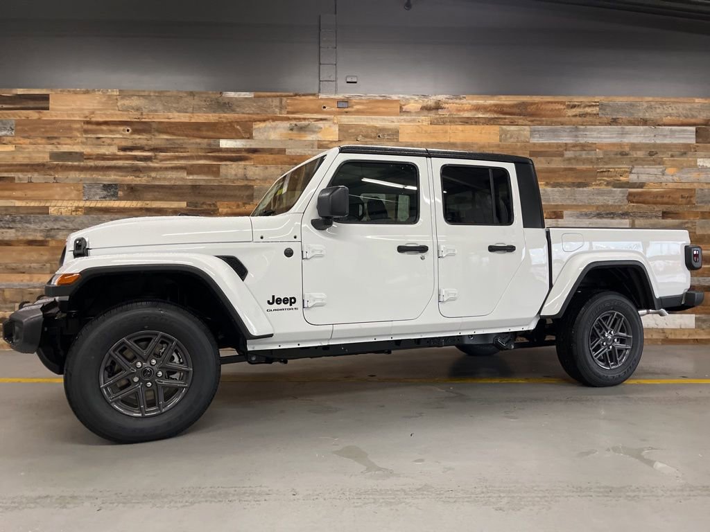 New 2026 Jeep Gladiator Sport AWD/4WD image 48