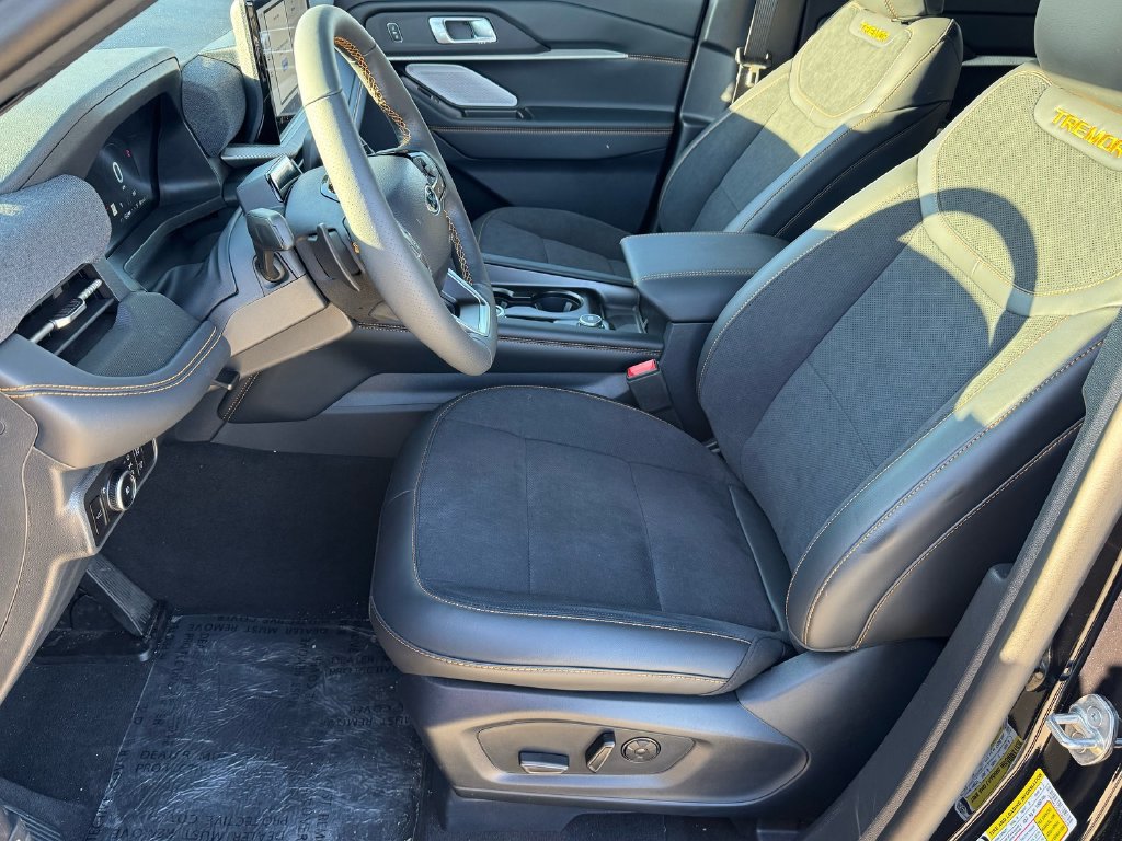 New 2026 Ford Explorer Tremor w/ Tremor Ultimate Package AWD/4WD image 8