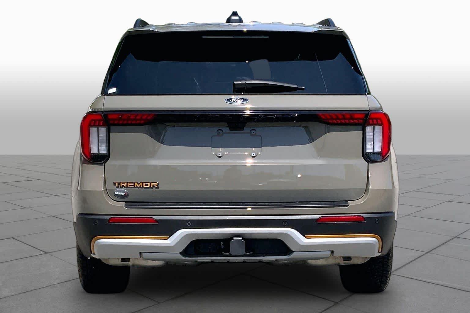 Used 2026 Ford Explorer Tremor w/ Tremor Ultimate Package AWD/4WD image 5