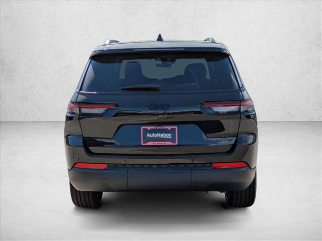 New 2025 Jeep Grand Cherokee L Limited w/ Black Appearance Package image 8