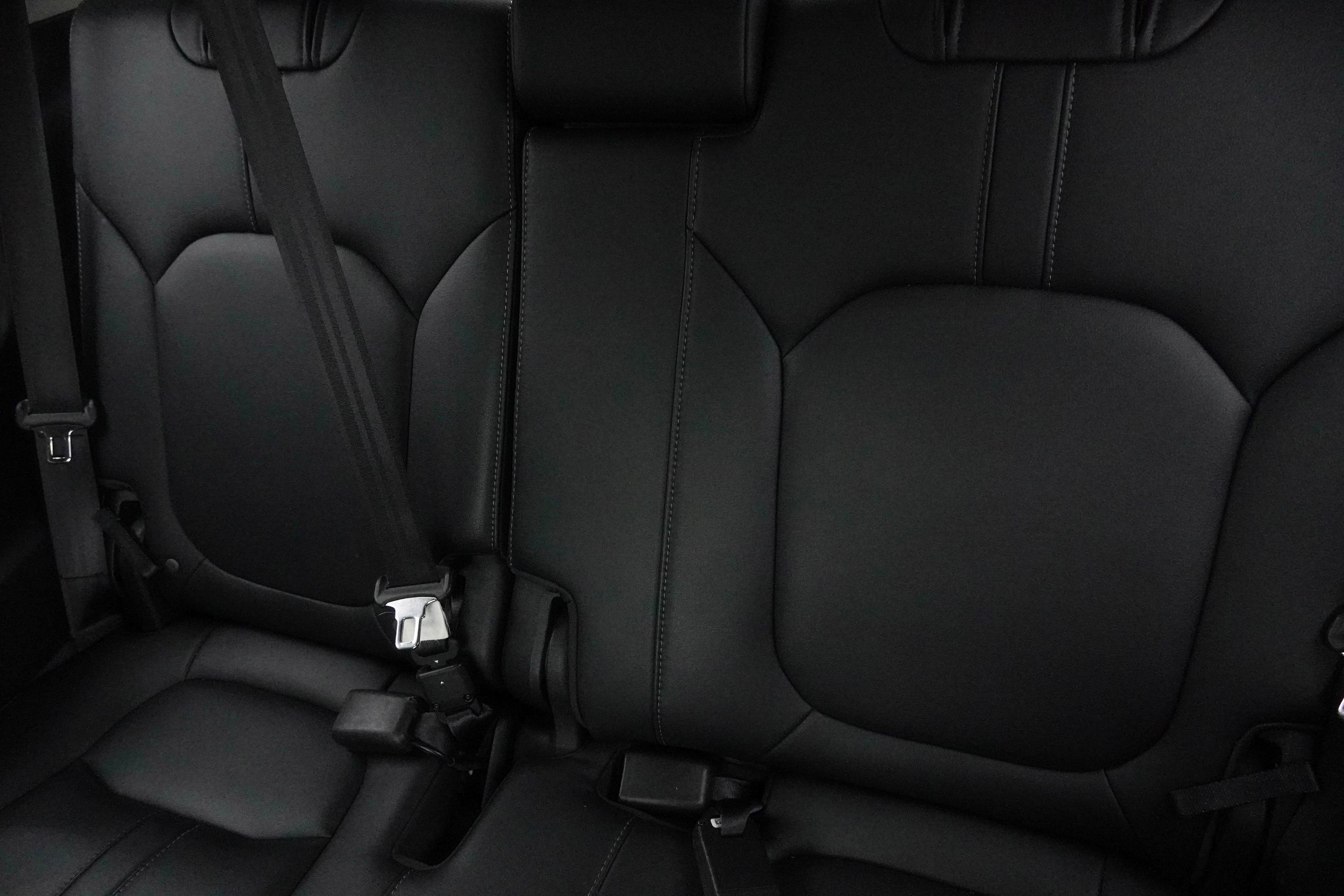 Used 2023 Honda Pilot Elite image 38
