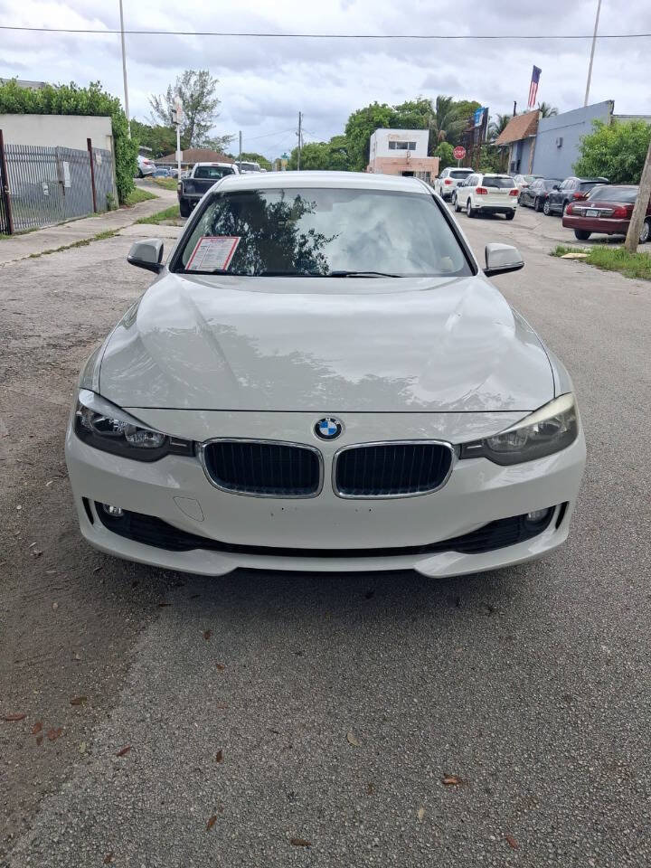 Used 2015 BMW 328i Sedan RWD image 2
