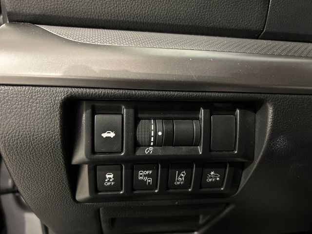 Used 2019 Subaru Legacy 2.5i Premium AWD/4WD image 21