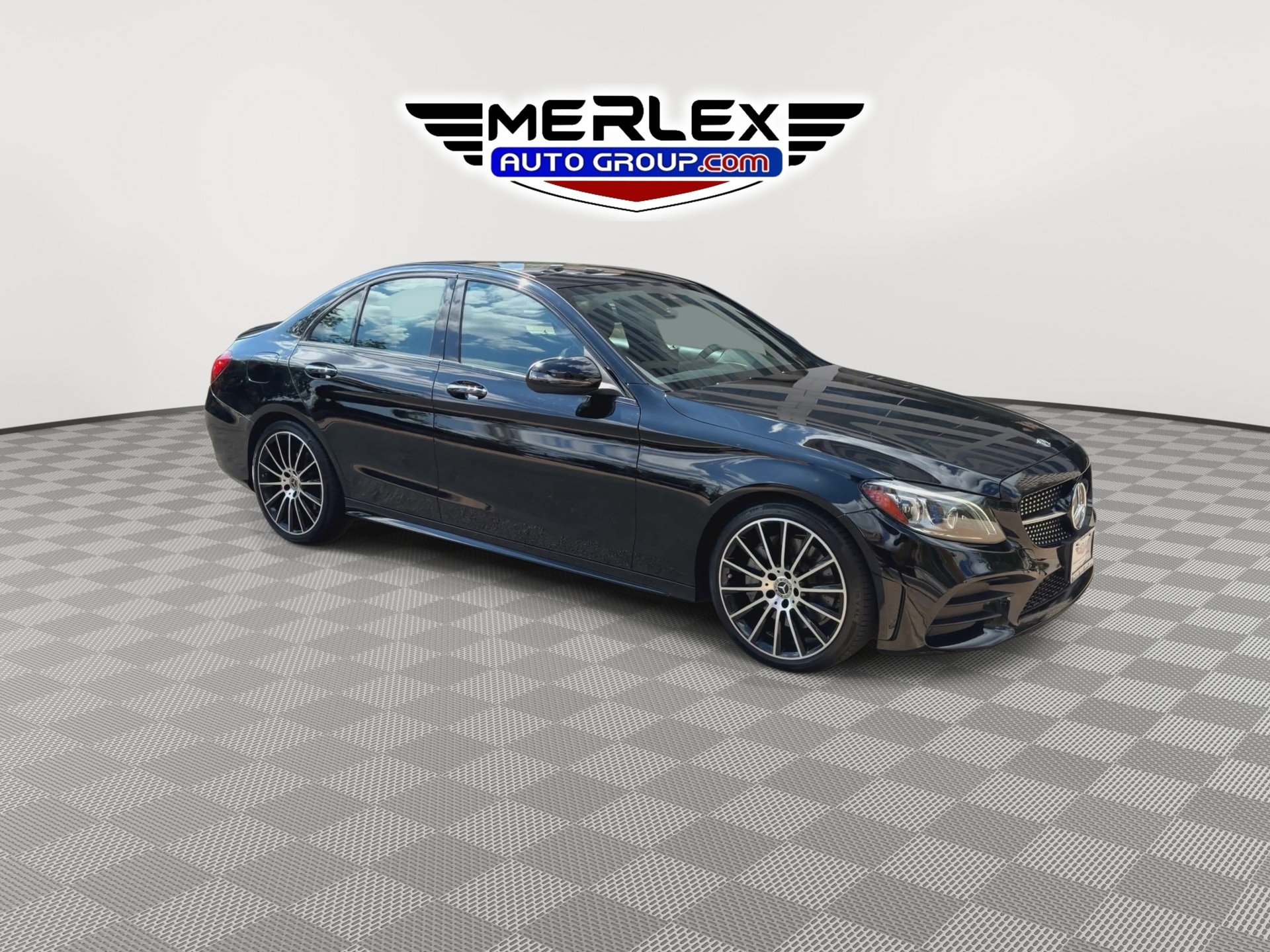 Used 2019 Mercedes-Benz C 300 Sedan image 2
