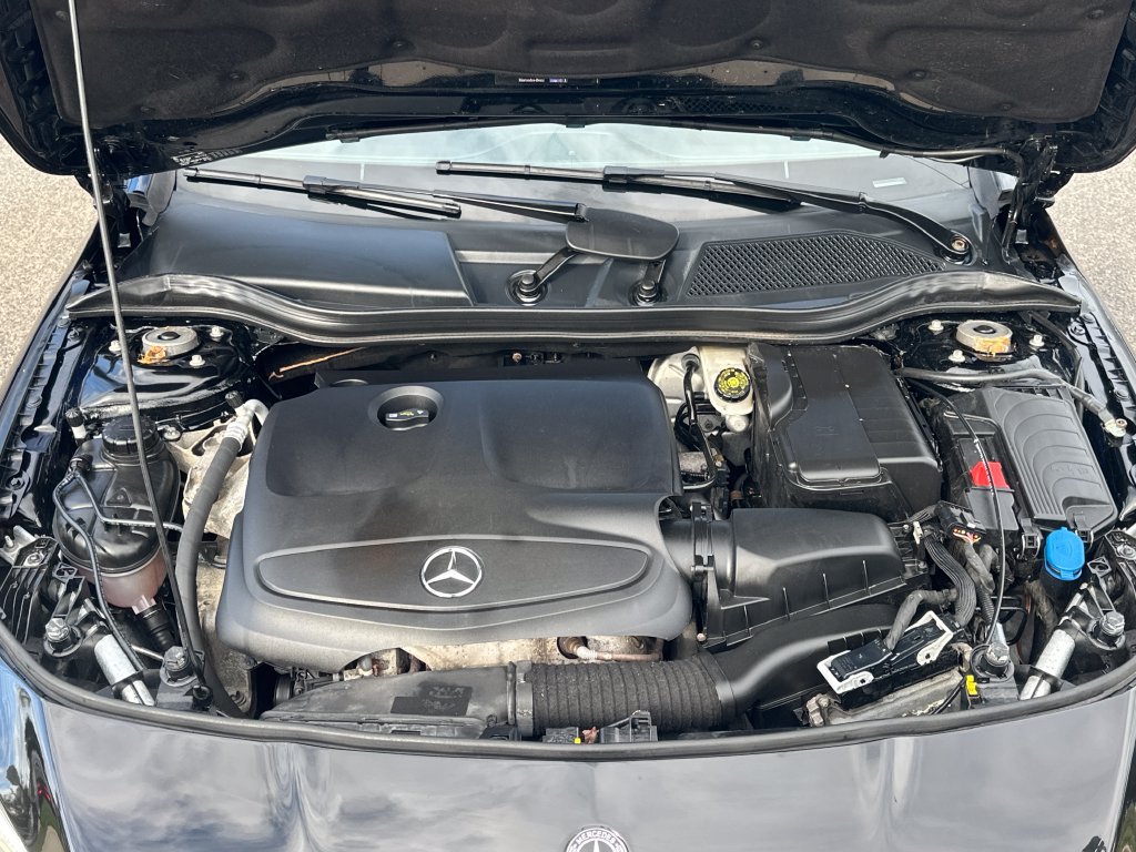 Used 2019 Mercedes-Benz CLA 250 4MATIC image 10