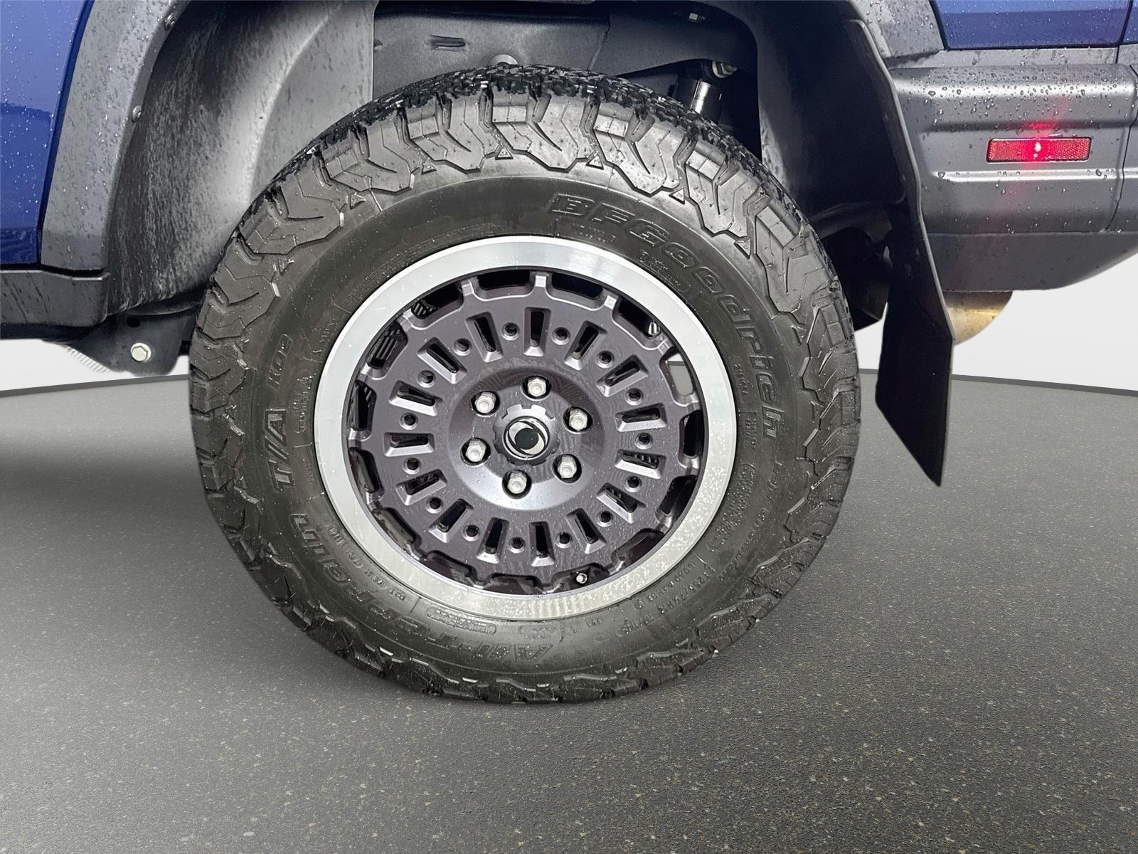 Used 2025 INEOS Grenadier AWD/4WD image 30