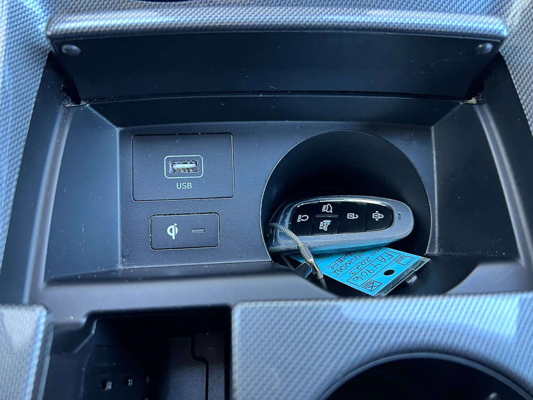 Used 2023 Hyundai Santa Fe SEL image 25