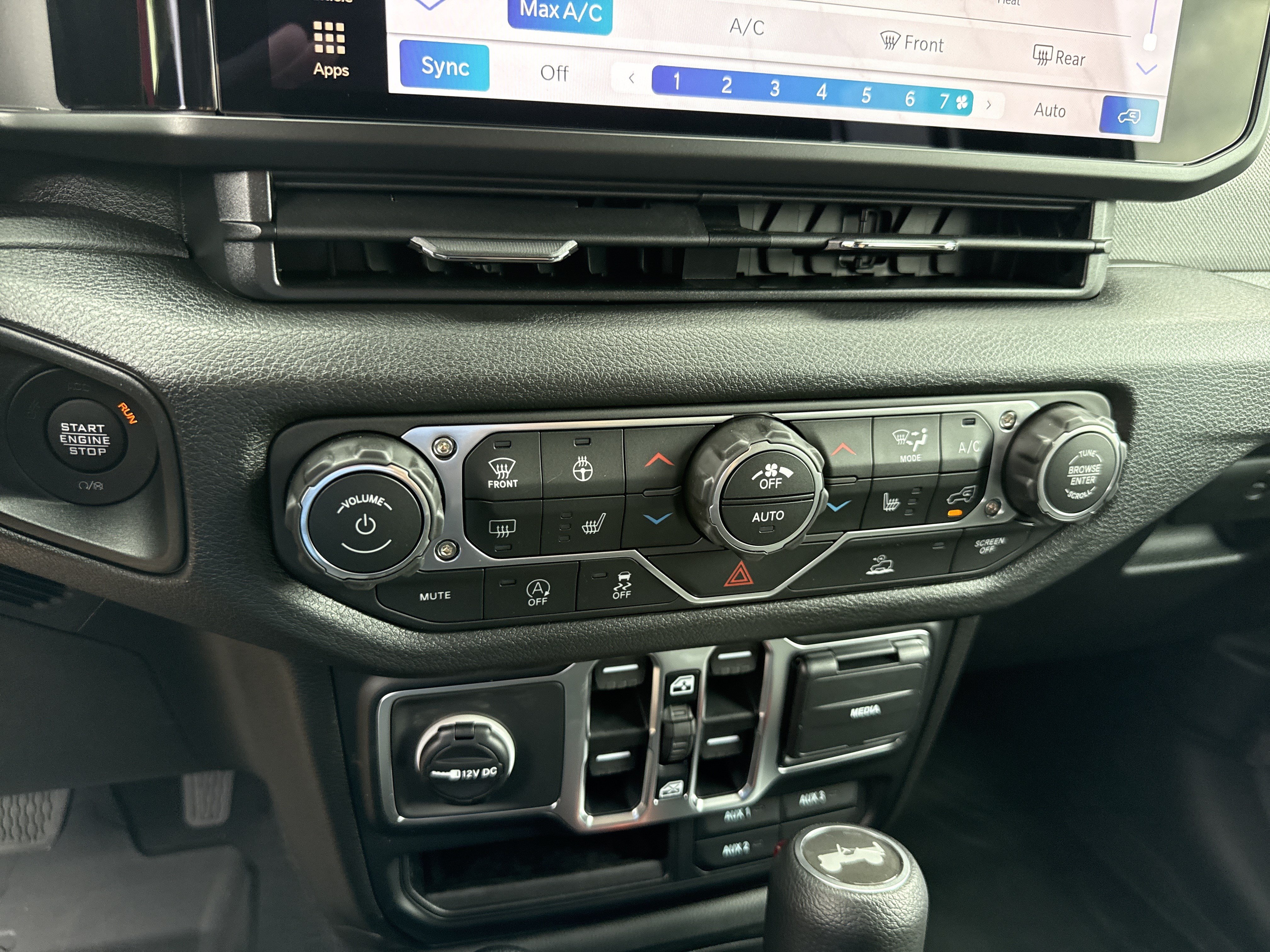 New 2026 Jeep Wrangler Unlimited Sport AWD/4WD image 30