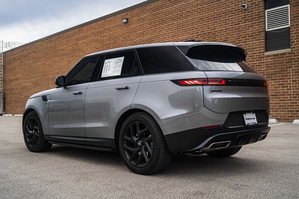 Used 2024 Land Rover Range Rover Sport SE AWD/4WD image 4