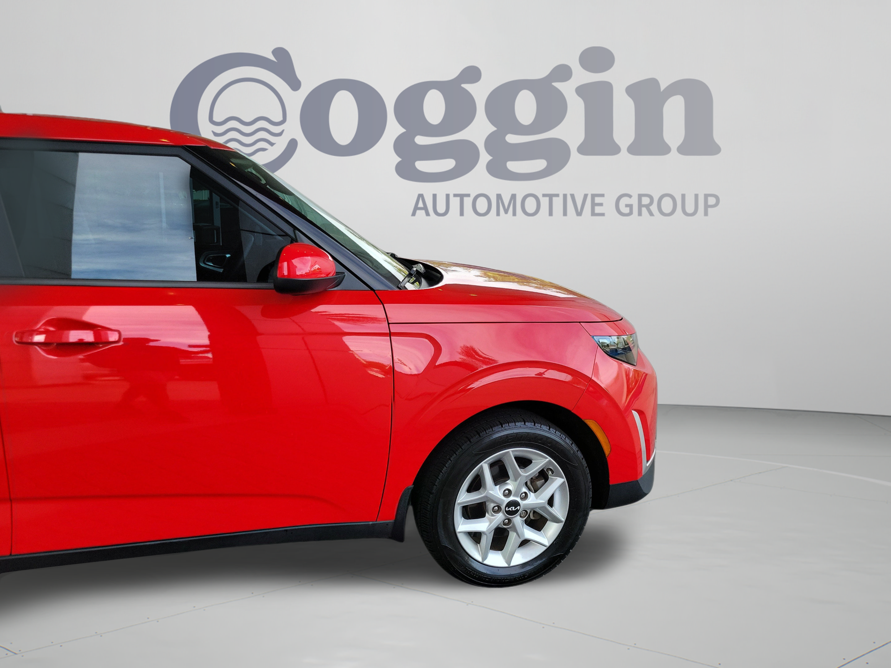 Used 2023 Kia Soul LX w/ Option Group 015 FWD image 33