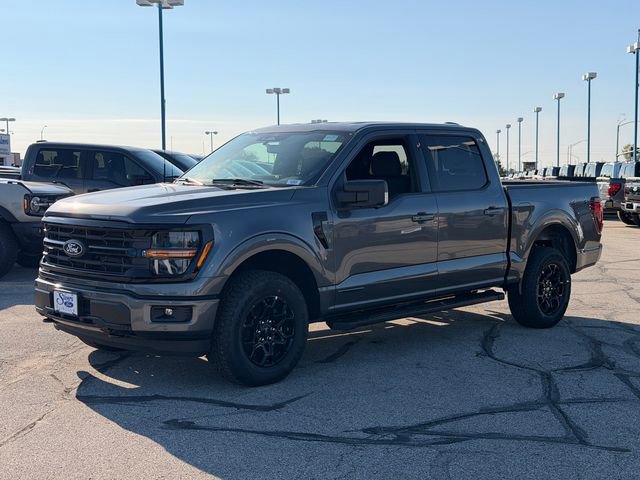 New 2025 Ford F150 XLT w/ Equipment Group 302A MID image 3