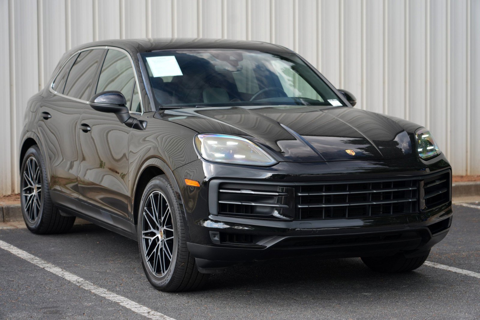 Used 2024 Porsche Cayenne AWD/4WD image 59