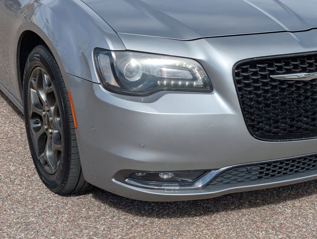 Used 2016 Chrysler 300 S w/ 300S Premium Group image 8
