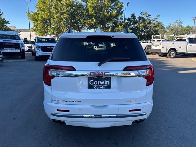 Used 2023 GMC Acadia Denali w/ Denali Ultimate Package AWD/4WD image 8