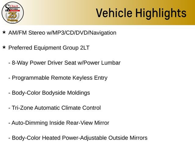 Used 2010 Chevrolet Traverse LT image 2