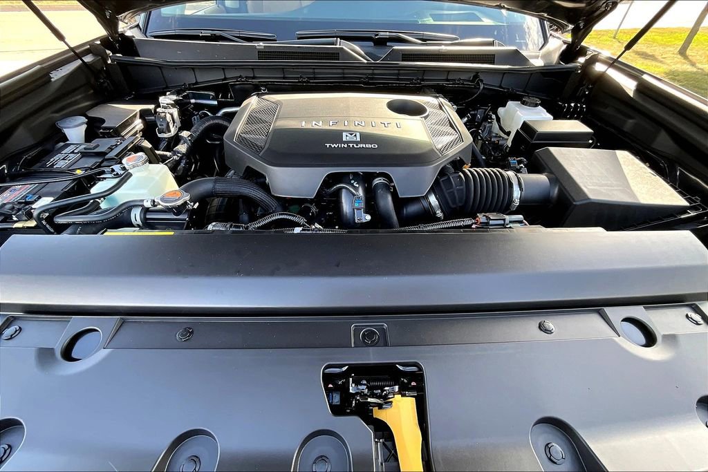 New 2026 INFINITI QX80 Luxe w/ Cargo Package image 11