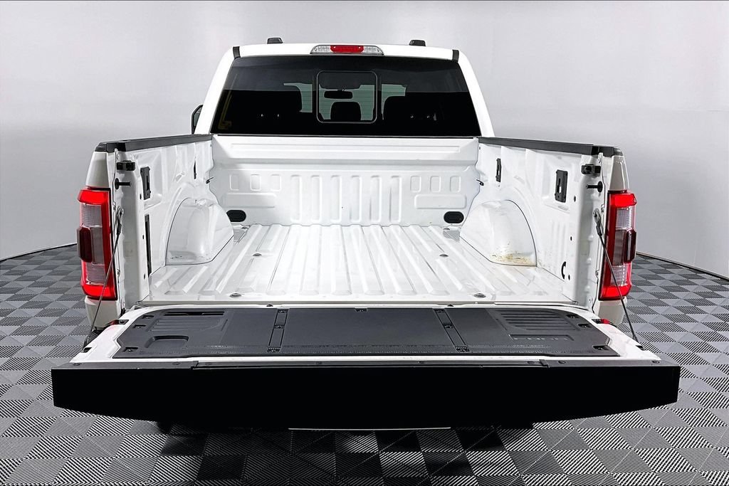Used 2023 Ford F150 Lariat w/ Max Trailer Tow Package AWD/4WD image 33