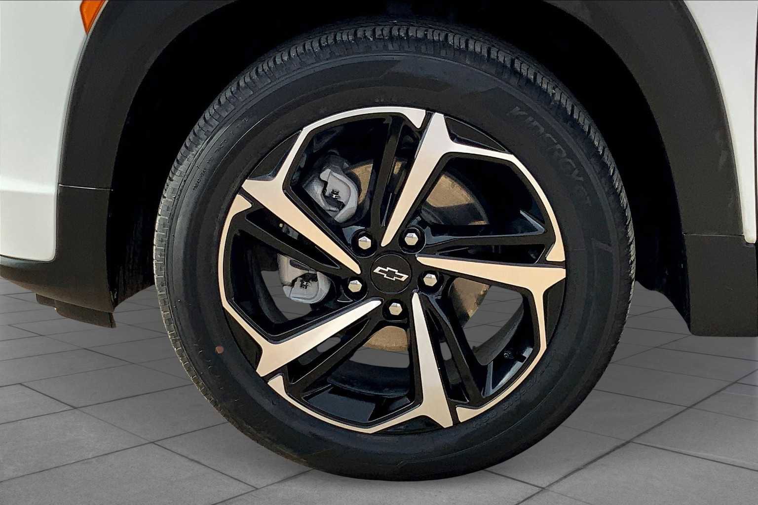 Used 2023 Chevrolet TrailBlazer RS image 10