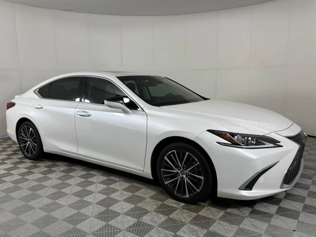 Certified 2023 Lexus ES 300h w/ Premium Package FWD image 11